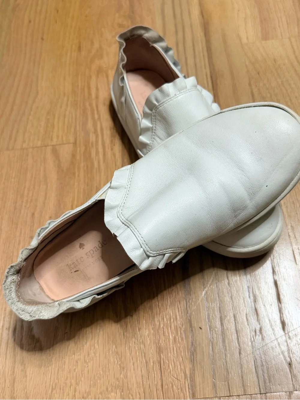 kate Spade “Lilly” Women’s White Leather Sneakers w/ Gold Spade Accent